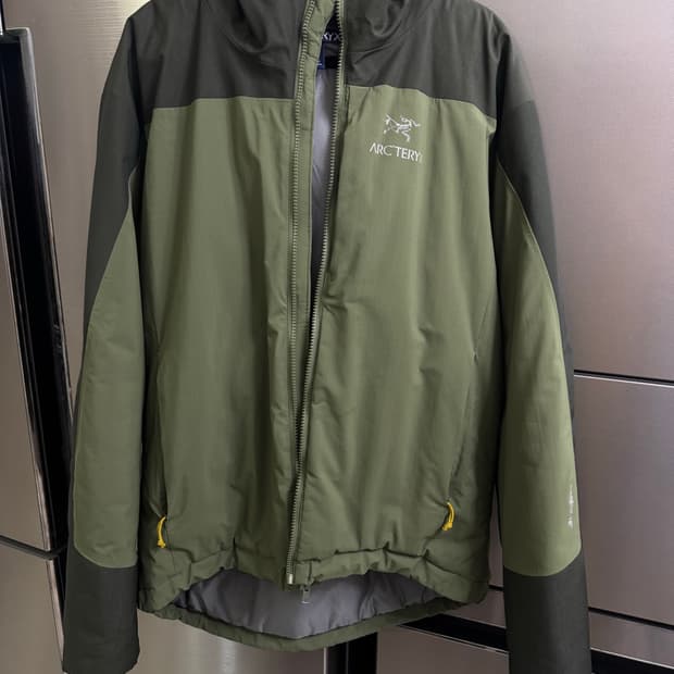 아크테릭스 카파 후디 인슐레이티드 ar