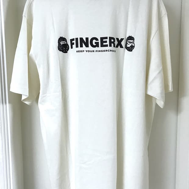 FINGERCROXX 패치자수 백 로고 오버사이즈 반팔 