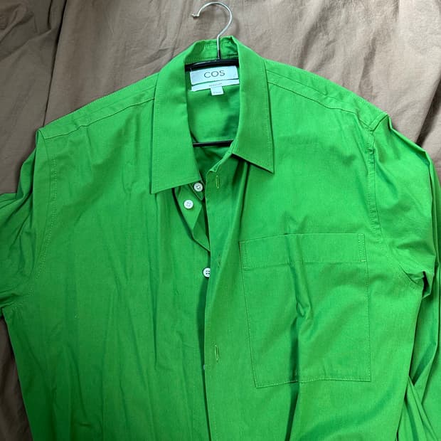 코스 그린 셔츠 L