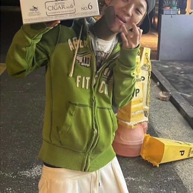 양홍원 4g st 아베 후드집업