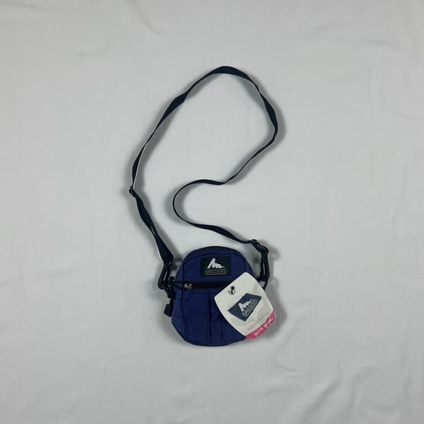 데드스탁 그레고리 gregory 로고 미니 크로스백 가방