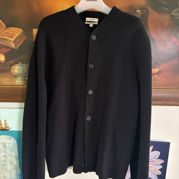 Cos 코스 블랙 숏브이넥 가디건 L