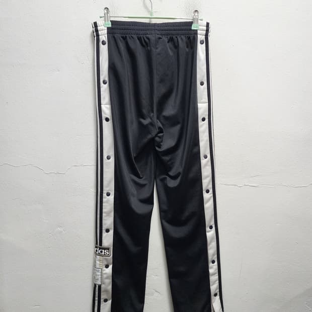 아디다스 아디브레이크 똑딱이단추 트랙팬츠