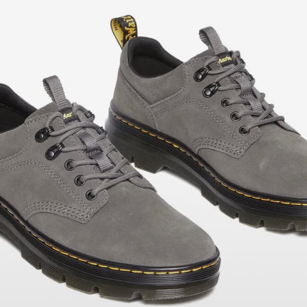 닥터마틴 리더 E.H 스웨이드 건메탈