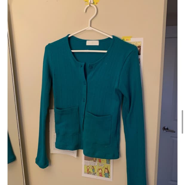 보우아카이브 펀칭 가디건