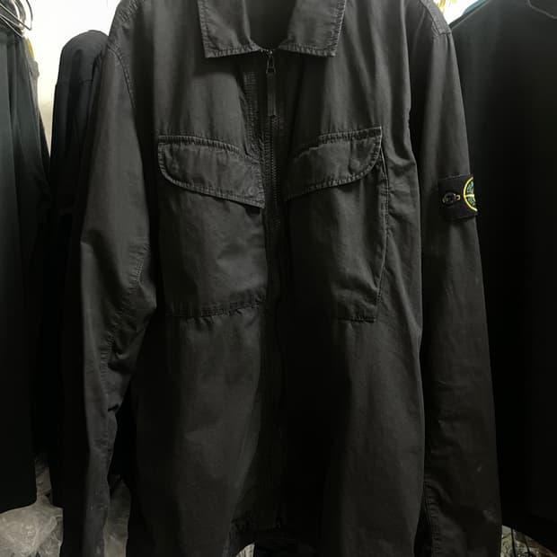 [L] 22FW 스톤아일랜드 올드이펙트 오버셔츠 블랙