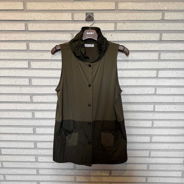 JPN VINTAGE 나시 카라 셔링 배색 디테일 카키