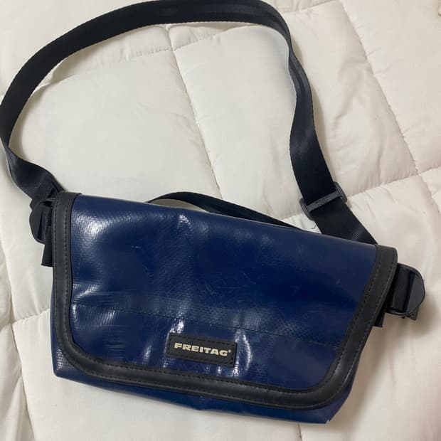 프라이탁 제이미 블루 네이비