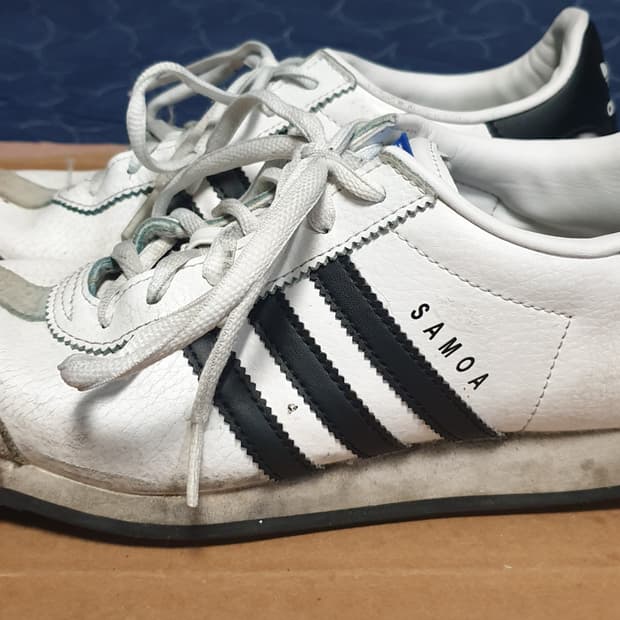 아디다스 사모아 클라우드 화이트 블랙 스니커즈 (240)