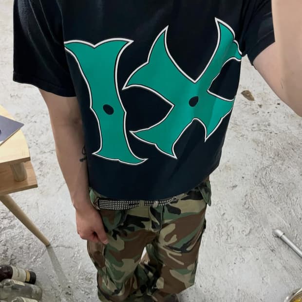 Old X-LARGE tee 🇺🇸