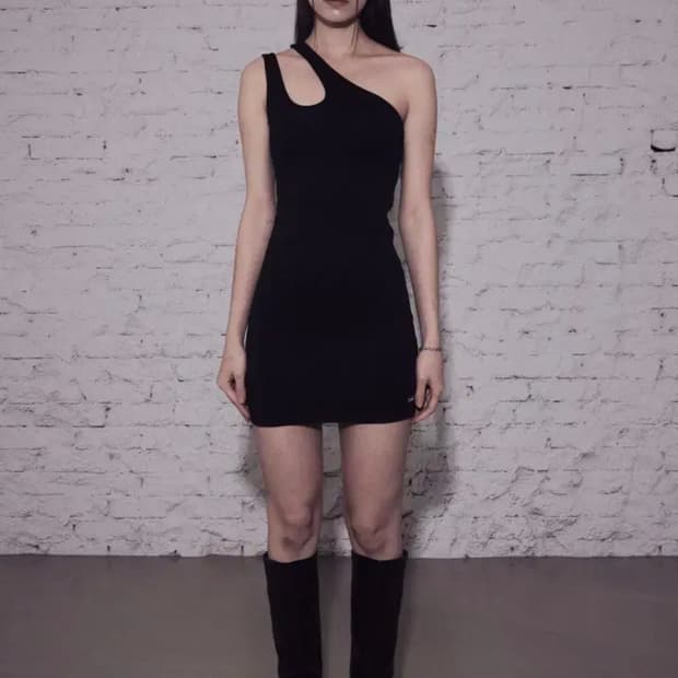 설림 sullim 원숄더 원피스