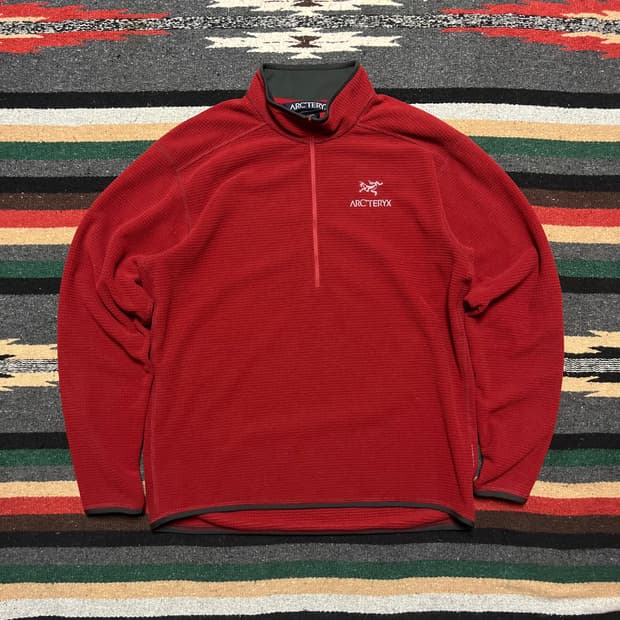 Arc’teryx Delta AR fleece half zip  