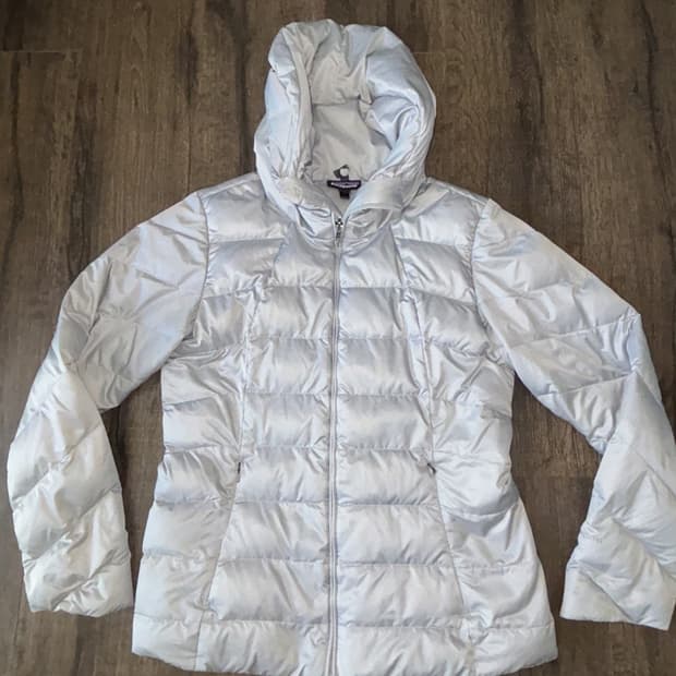 파타고니아 다운타운 로프트 후디 경량패딩 실버