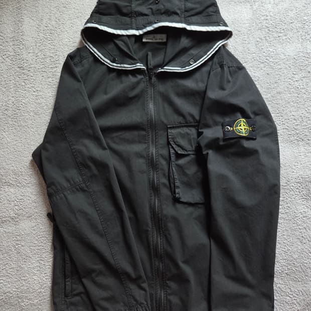 [정품] 스톤아일랜드 후드 오버셔츠 L