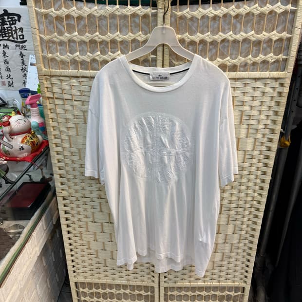 110 정품 스톤아일랜드 자수로고 반팔 팝니다