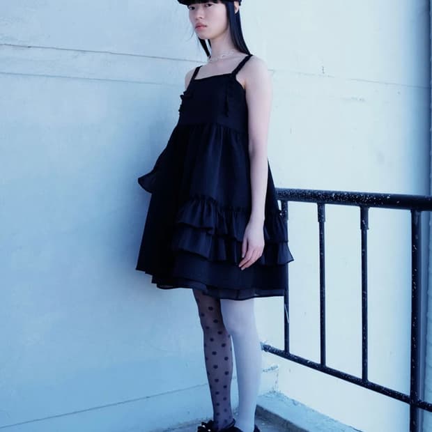 타입서비스 러플 슬리브 볼륨 드레스 블랙 베이비돌
