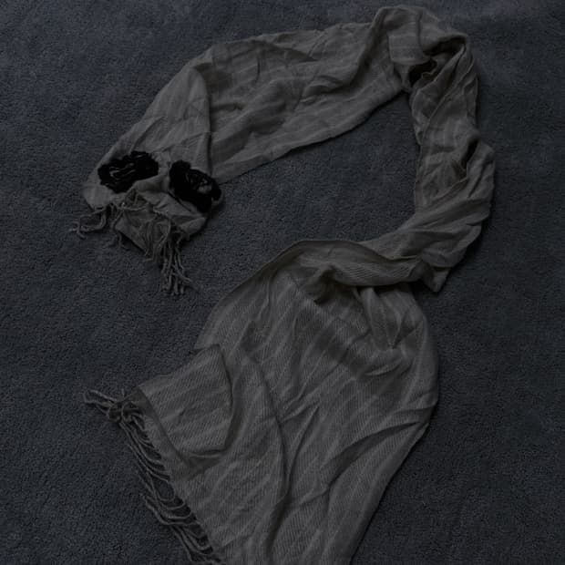 Vintage V-kei,punk mood "roses" muffler