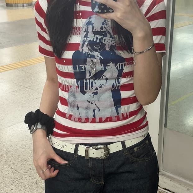 레드스트라이프 티셔츠 