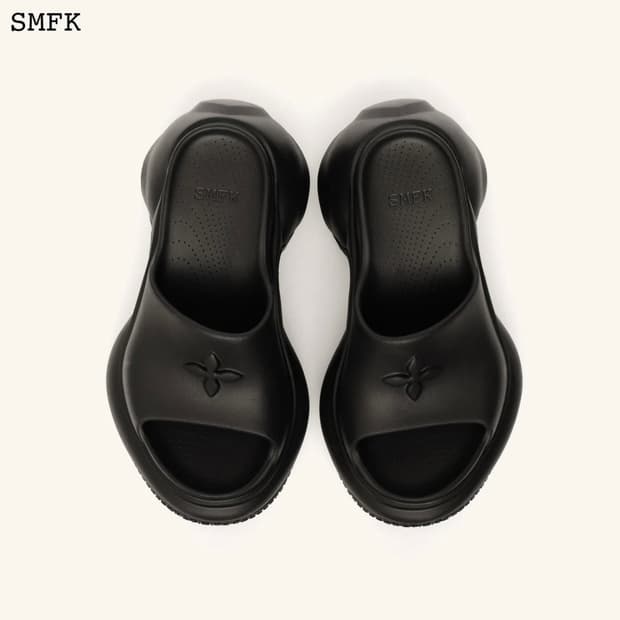 SMKF COMPASS WAVE 블랙 하이힐 범퍼 샌들 37