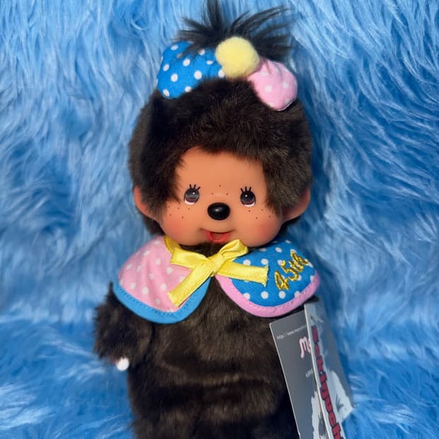 예약상품) 45주년 몬치치 망토 인형 키링 ✨🩵🩷