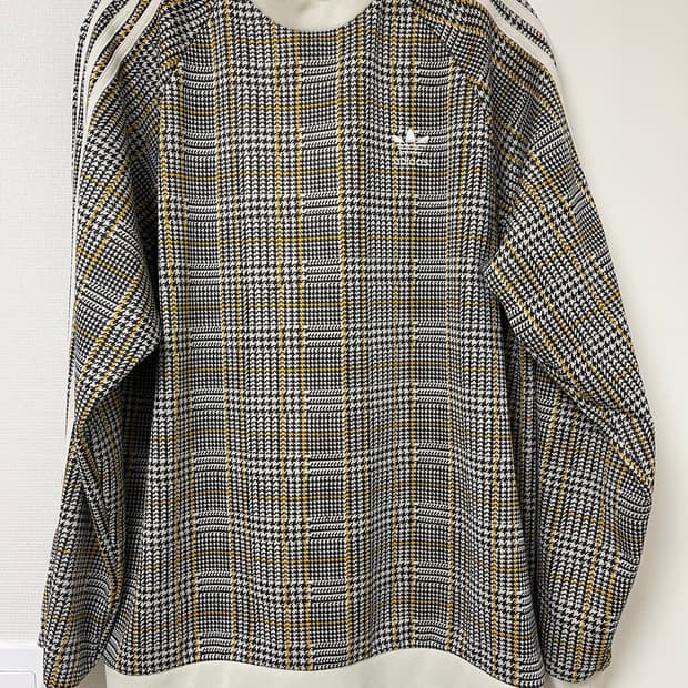 아디다스 맨투맨 m