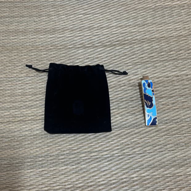 베이프 카모 헤어핀