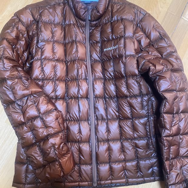 몽벨플라즈마1000 브라운L