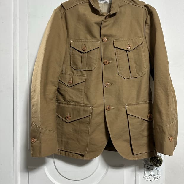 스펙테이터 에어필드 코트
