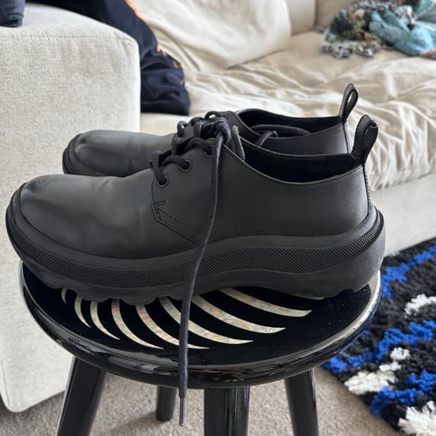 자라 스튜디오니콜슨