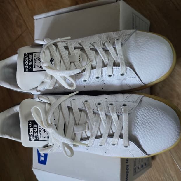 아디다스 스탠스미스 s82255