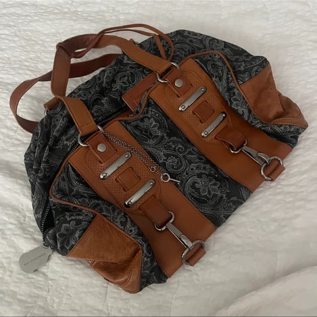 발렌시아가 balenciaga 페이즐리 숄더백