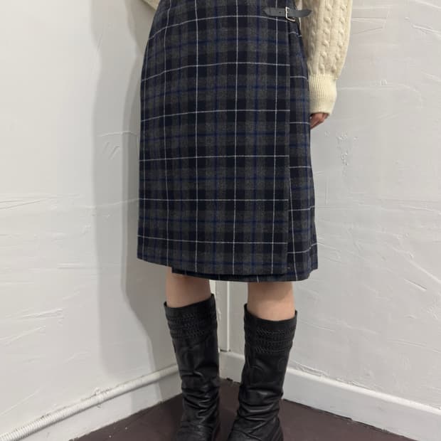 check buckle midi skirt