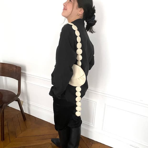 밤볼레 덤플링 백 화이트 bambole dumpling bag white