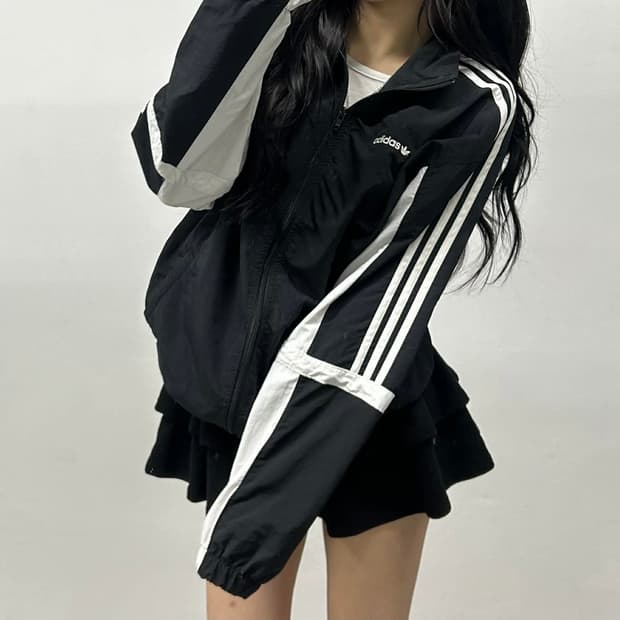 아디다스 신형 검흰 오레오 윈드브레이커 자켓 바람막이 희귀져지(XL)