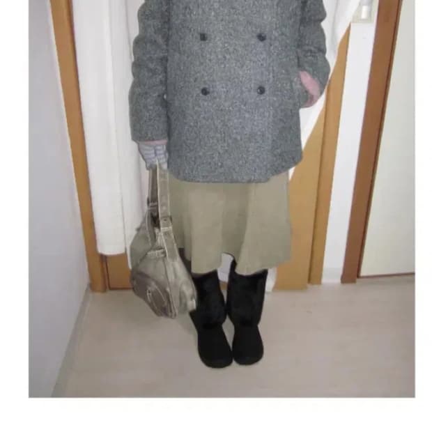 키이라 더블 피 미디코트 딥그레이