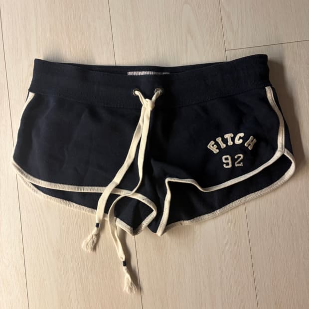 아베크롬비 숏팬츠