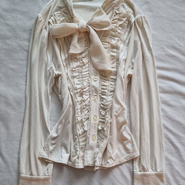 빈티지 오리엔탈 긱시크 갸루 리본 프릴 탑