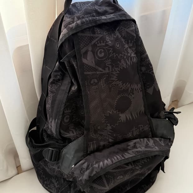 스투시 올드 백팩