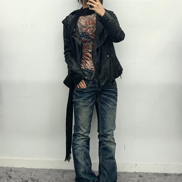 Lolita jean 로리타 로우라이즈 부츠컷 데님