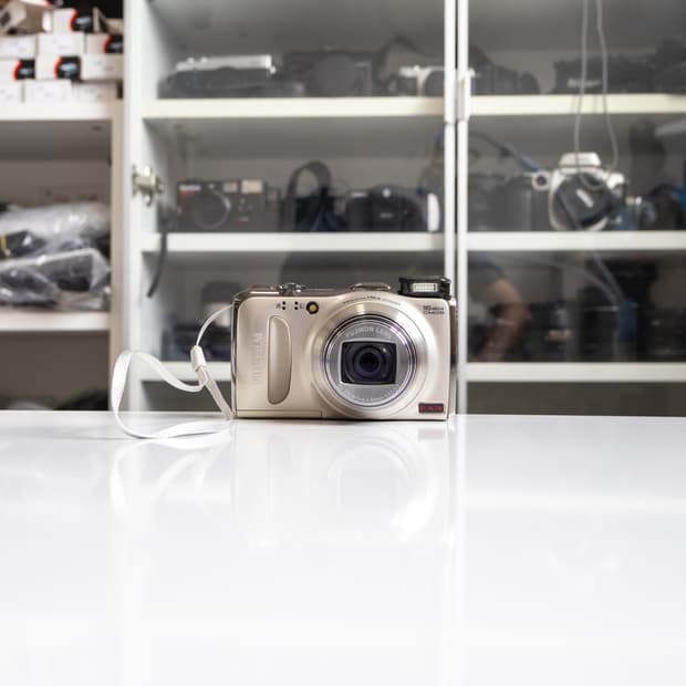 Fujifilm Finepix F550EXR / 빈티지 디지털 카메라