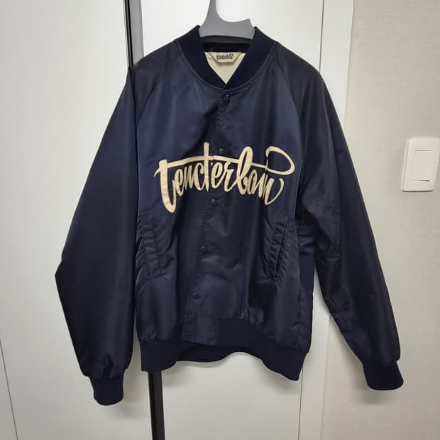 텐더로인 스타디움  바시티 코치 L 