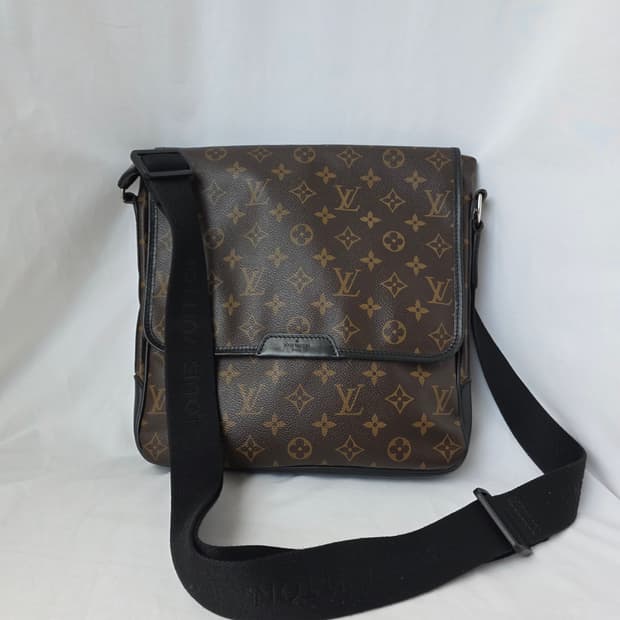 [정품 LOUIS VUITTON] 루이비통 모노그램 남성 크로스 메신저백