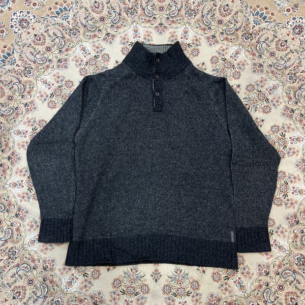 아르마니 익스체인지 패치로고 헨리넥 니트