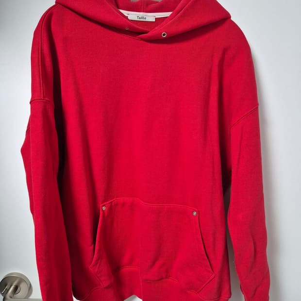 타일레 RED 후디 M