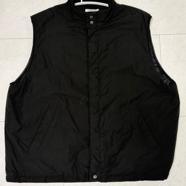 [2] 25FW 블랭크룸 유니버셜 베스트 블랙