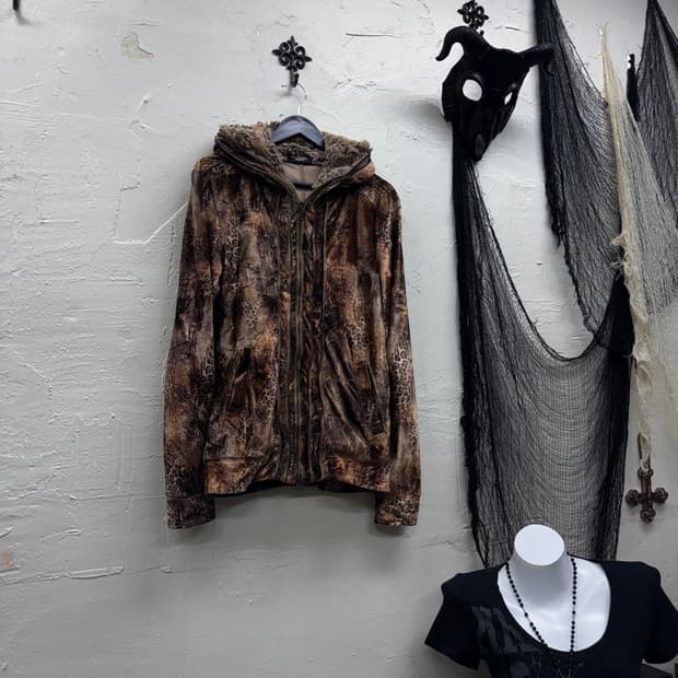 Tornado mart 00s archive leopard velour 