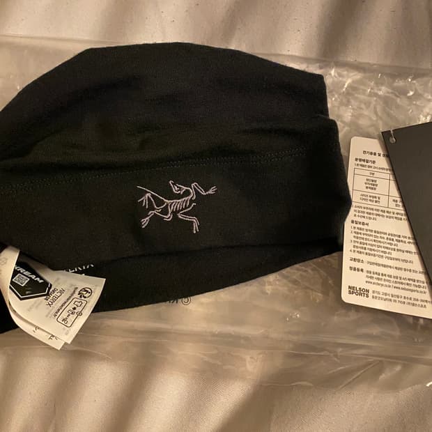 아크테릭스 비니 블랙