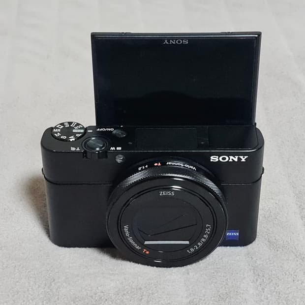 소니 RX100m4 디지털 카메라