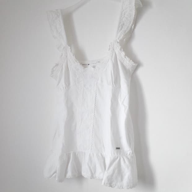 타미힐피거 레이스 탱크탑 블라우스