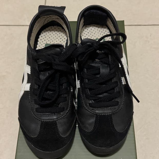 오니츠카타이거 멕시코66 블랙화이트 225